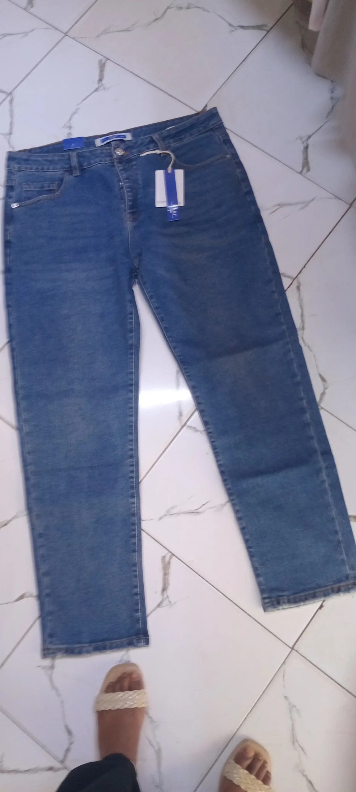 jeans - Image 1