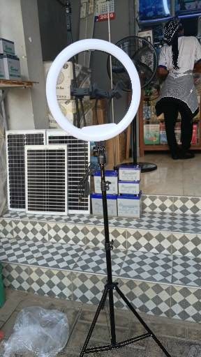 Ring light - Image 1