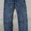 Jeans - Thumbnail Image 1