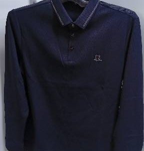 T-shirt ya mikono mirefu